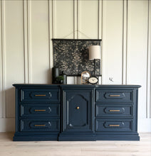 Load image into Gallery viewer, Dixie Dresser